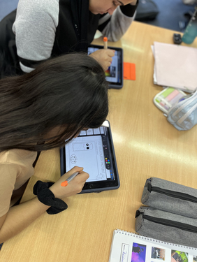 Schüler beim Nutzen des IPad